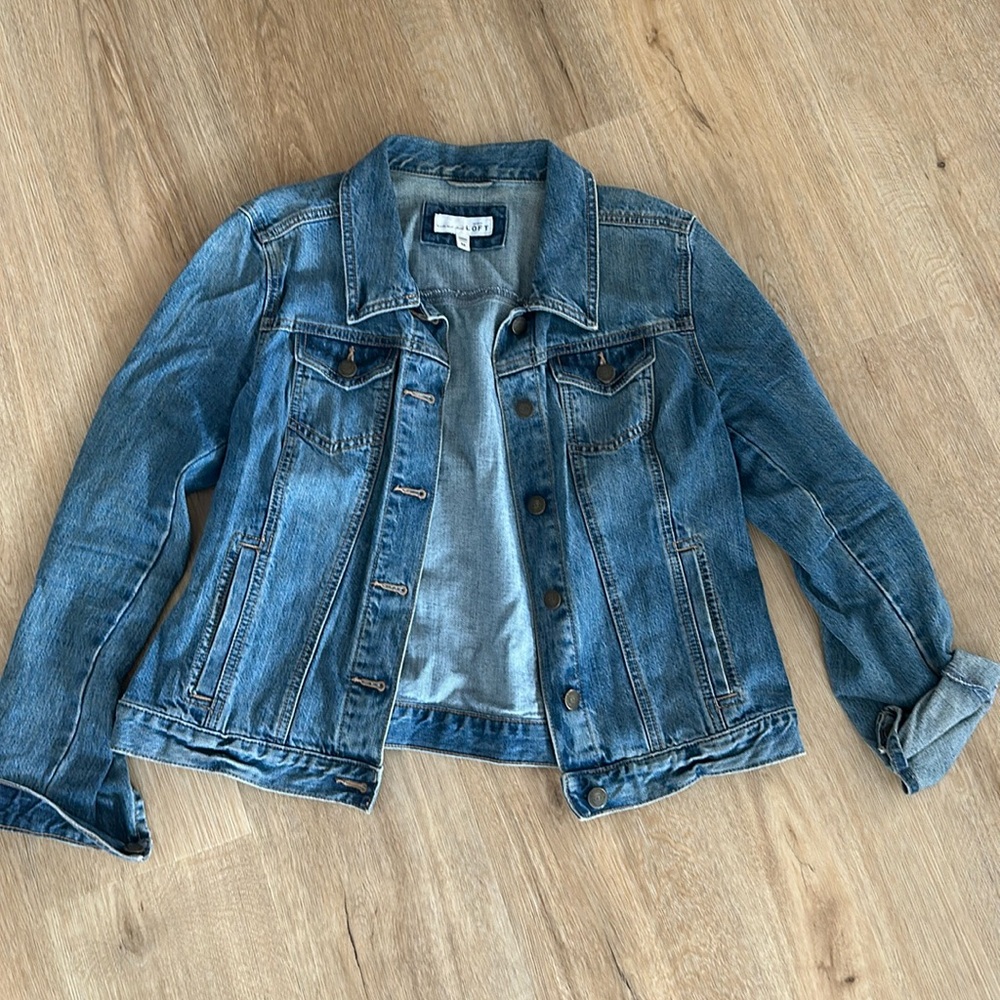 Loft Jean jacket size M